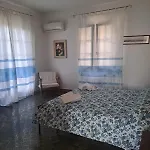 Villa Pina 100 Meters From The Sea *