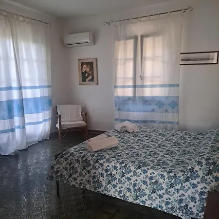 Villa Pina 100 Meters From The Sea *