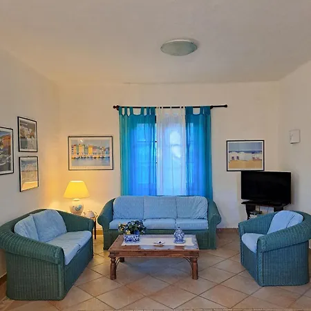 Villa Pina 100 Meters From The Sea
